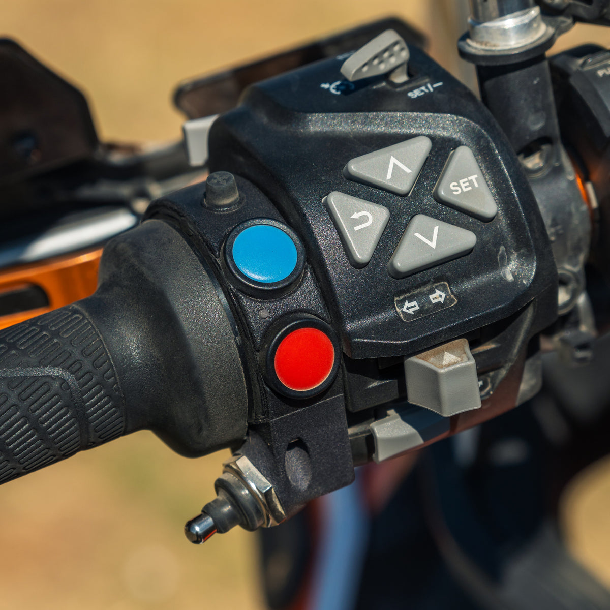 Bluetooth keypad for tablets and smartphones - JOYMAP RACE